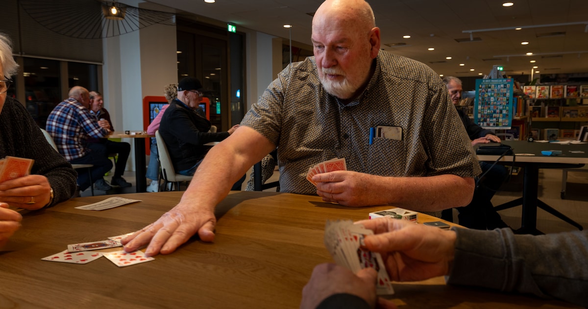 Waarom heel Swifterbant Peter (72) in het zonnetje zet: ‘We staan gewoon voor mensen klaar’