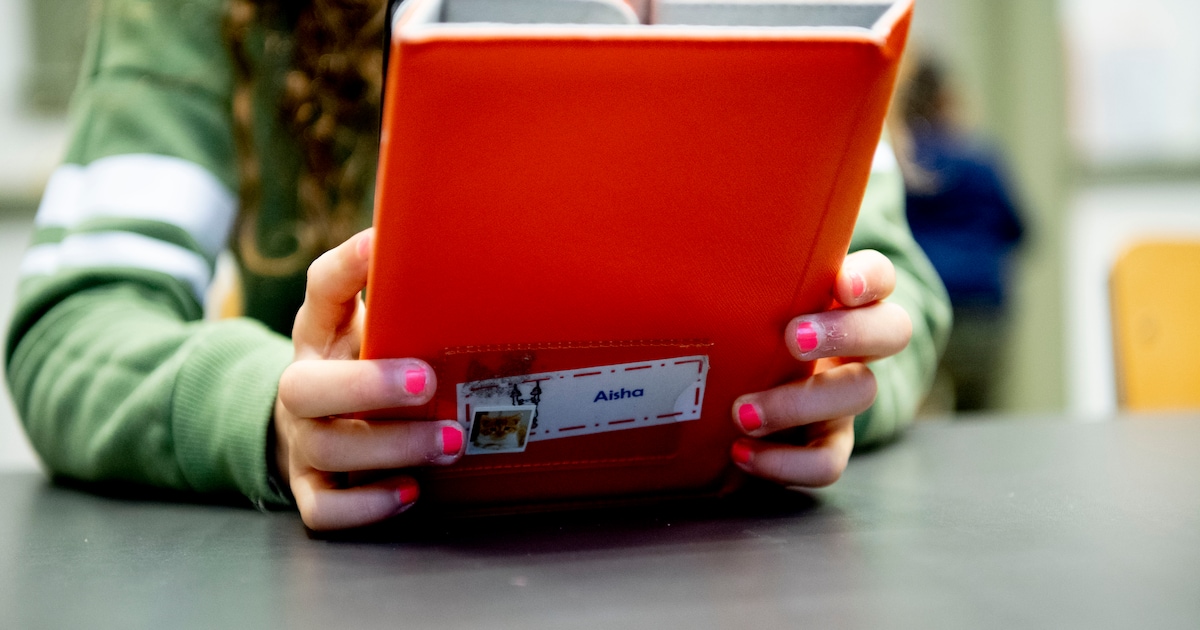 Ouders en kinderen leren in Raalte samen over 'gezond schermgebruik'