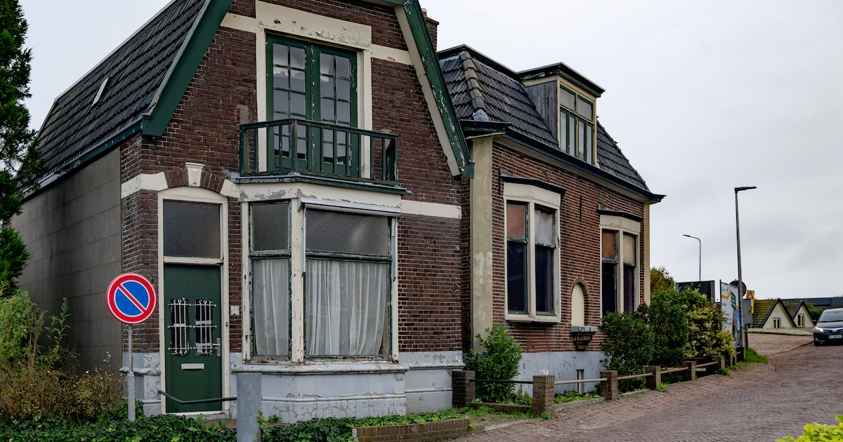 Wat gaat er met deze twee monumentale panden in Olst gebeuren?
