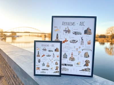 Winnen! Indebuurt verloot Arnhemse ABC-posters en ansichtkaarten