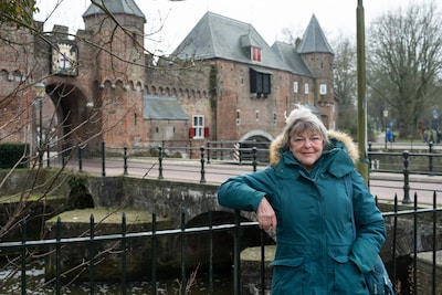 Vijandige troepen van Filips van Bourgondië werden in 1427 verdreven met kokend water en ongebluste 