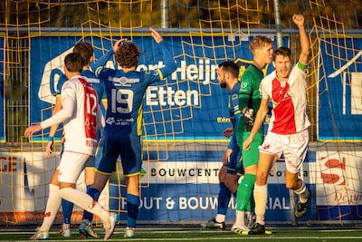 d’Olde Veste kan 2-0 tegen Flevo Boys niet over de streep trekken, Heino en WHC gaan allebei onderui