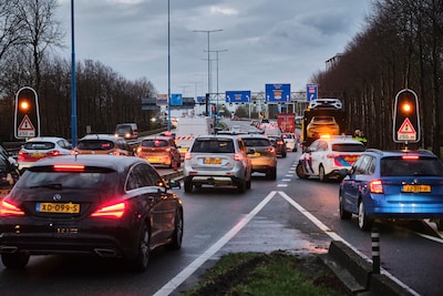 Gigafile op A12: meer dan een uur vertraging