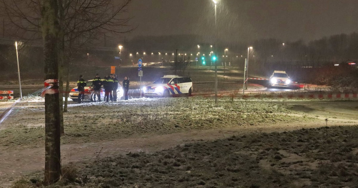 Politie doet onderzoek na melding van schietincident in Almere