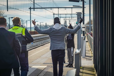 Arriva verlengt perroncontroles tegen zwartrijden op station Emmen met een maand