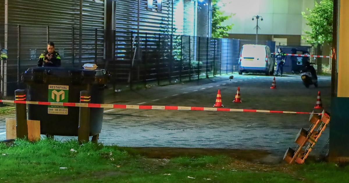 Hulzen aangetroffen na melding van schietpartij op de Kollenbergweg in Amsterdam