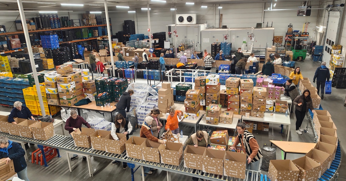 Stichting KerstZwolle maakt boel gezinnen blij met gevuld pakket voor de feestdagen