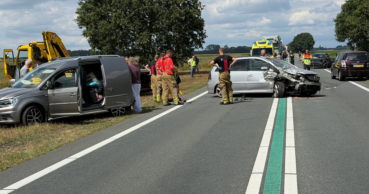 Drie voertuigen betrokken bij ongeval op N36: een gewonde