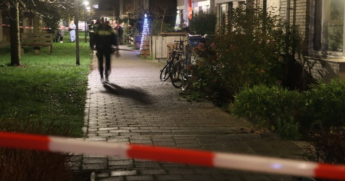 Camera’s in de straat na reeks aanslagen op een huis in Almere