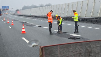 Opnieuw gaten in asfalt op A28: deze keer is rijstrook bij Nunspeet dicht