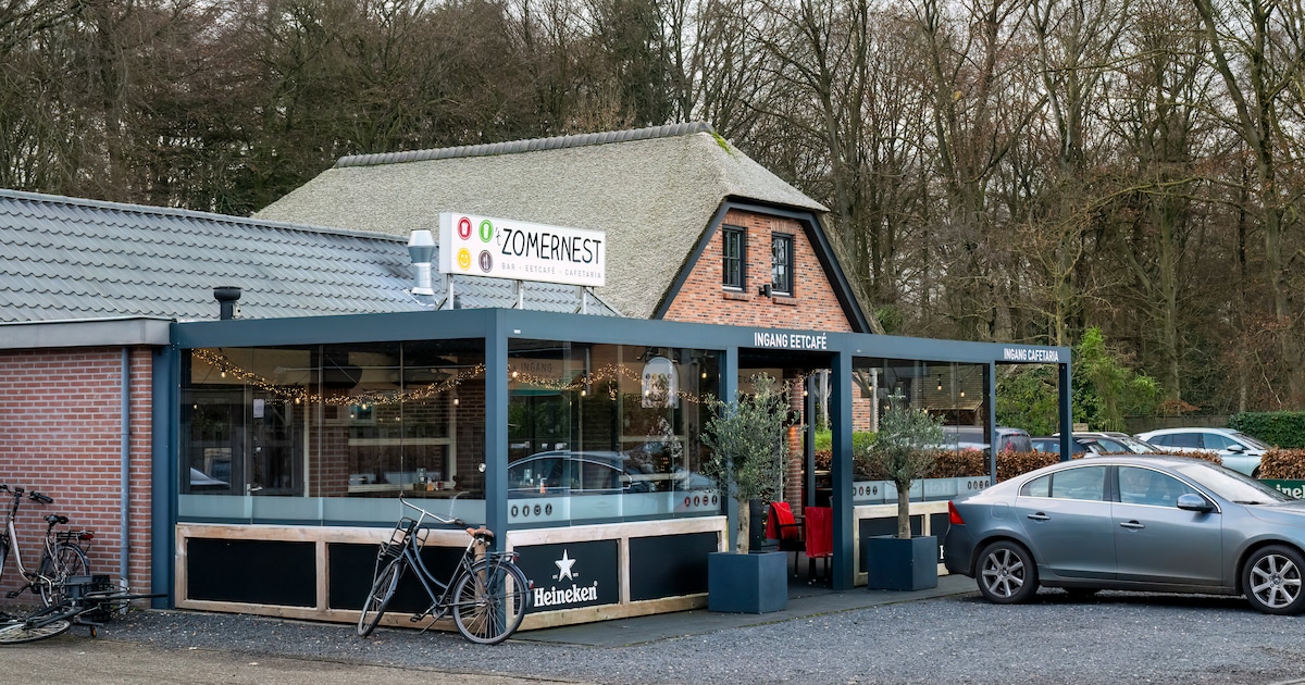 Ermelo draait besluit terug: terrasoverkapping van horecazaak had nooit gemogen