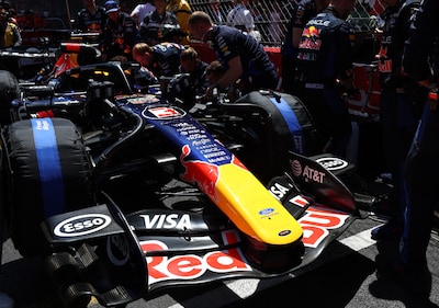 LIVE Formule 1 | Rampscenario voor Max Verstappen: auto valt