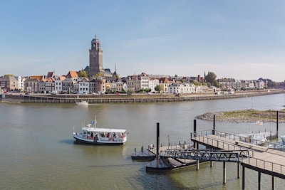 Bij Duitsers werkt dat dus ook zo. Mannen weten het allemaal zelf wel