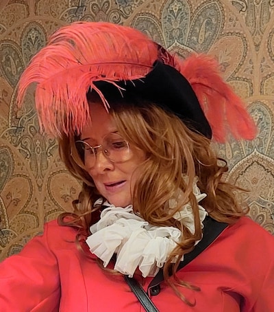 Dit stuurden jullie in: Jubilerende ‘Typisch Carolien’ maakte van hobby haar werk • Wie doet er mee 