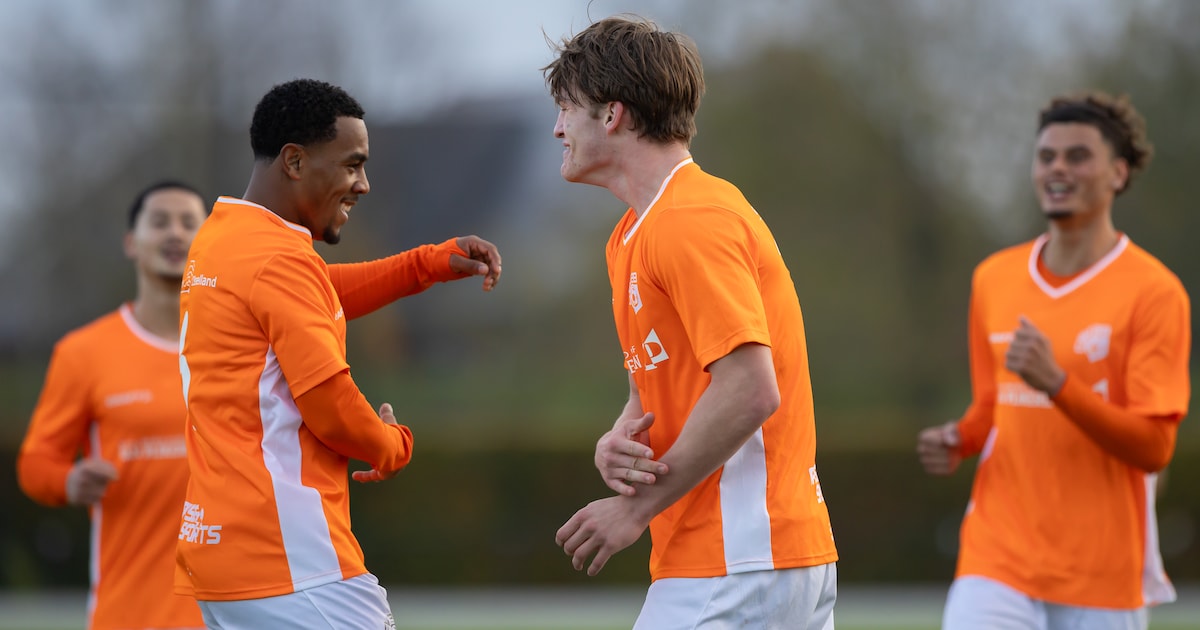 Berkum lonkt naar periode • SDC Putten wint bij buren • Koplopers SVI en WVF verliezen • Lochem pakt