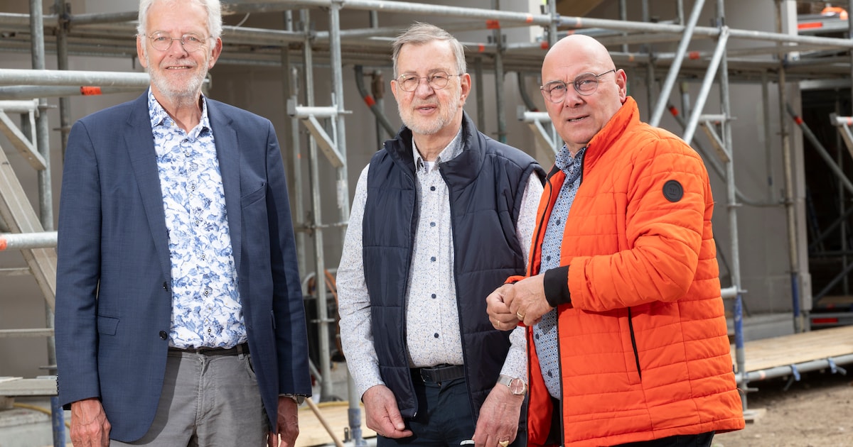 Buren bouwen thuis voor jongeren met beperking na één vraag in de kerk: ‘Ik fiets er elke dag langs’