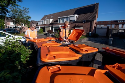 ‘Aan de container werd een groot, rood label bevestigd, zodat iedereen kan zien dat je stout bent’