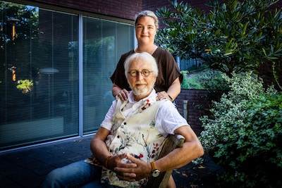في هذه العائلة، يبدأ اختبار السرطان في سن 18 عامًا: "أنت قنبلة موقوتة"