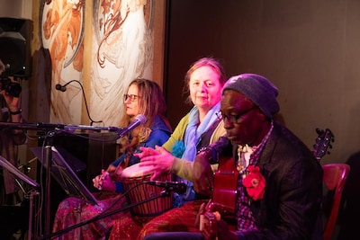 Muziekduo Dreamtime laat liefdesliederen klinken in Penninckshuis Deventer