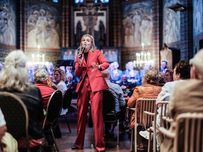 Mensen met dementie voelen zich samen even helemaal thuis bij Yvon Kanters en het Ettens Mannenkoor