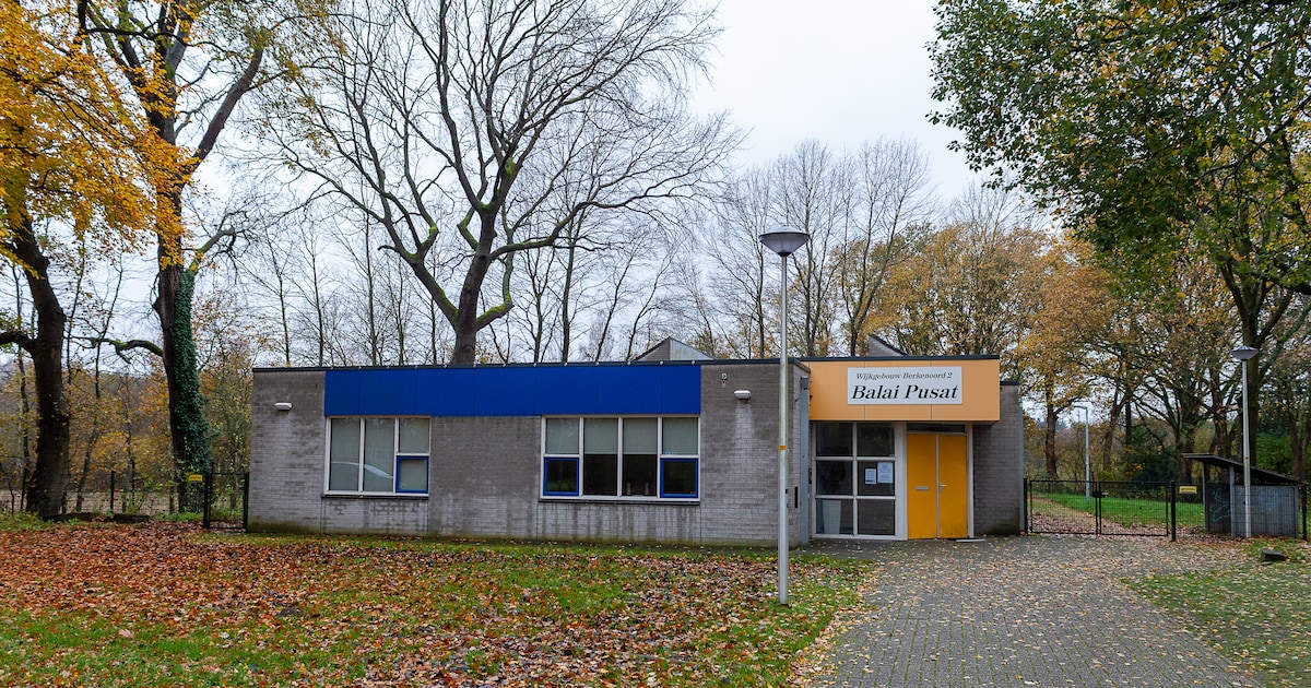 Dit gebouw in Vaassen is zo versleten dat muizen ‘in de rij naar binnen ...