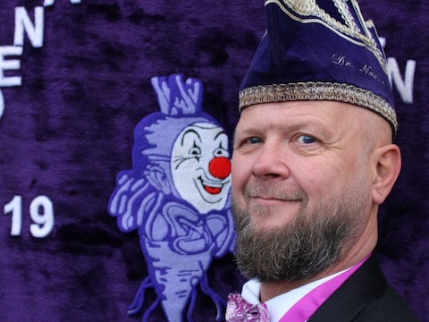John (58) worstelde met de zware kanten van het leven, maar was ook de gangmaker van De Narre Knollen