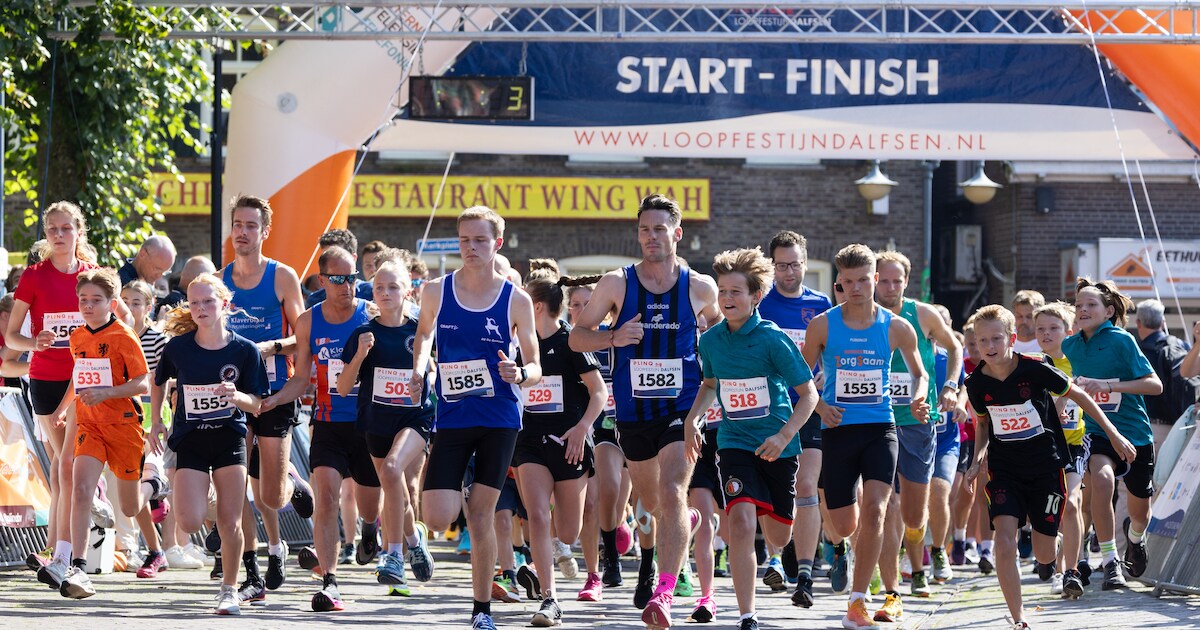 Hardlopers trotseren halve marathon en kortere lopen in Dalfsen ...