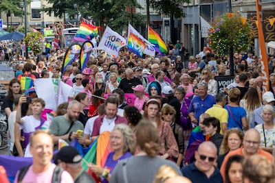 Acceptatie lhbti’ers daalt, Zwolle Pride Festival niet verbaasd: ‘We weten waar we het voor doen’