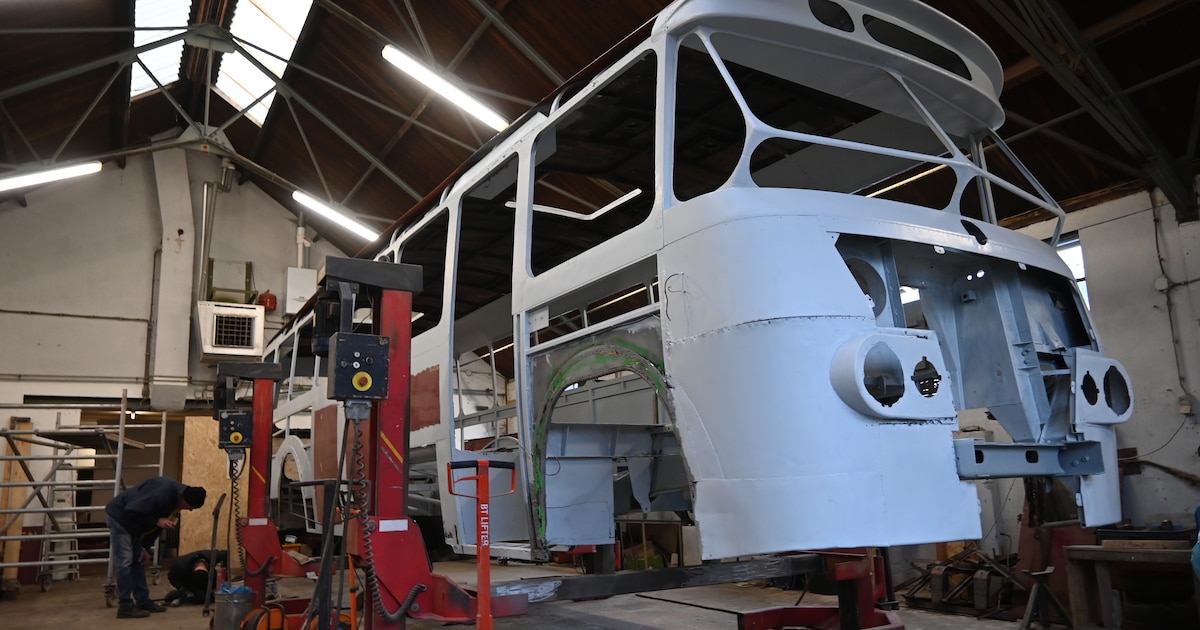 Dringend nieuwe opslagplek nodig voor restauratie historische Tensenbus Soest