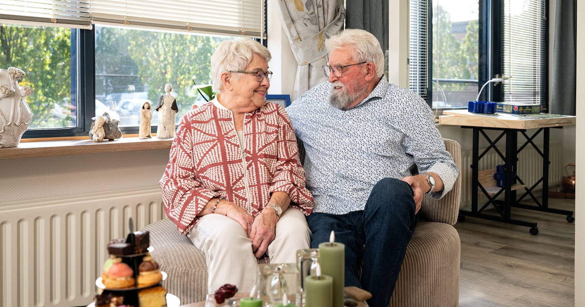 Na 70 jaar huwelijk nog altijd vuurwerk: dit is de liefdesformule volgens Annie (87) en Gerard (90)