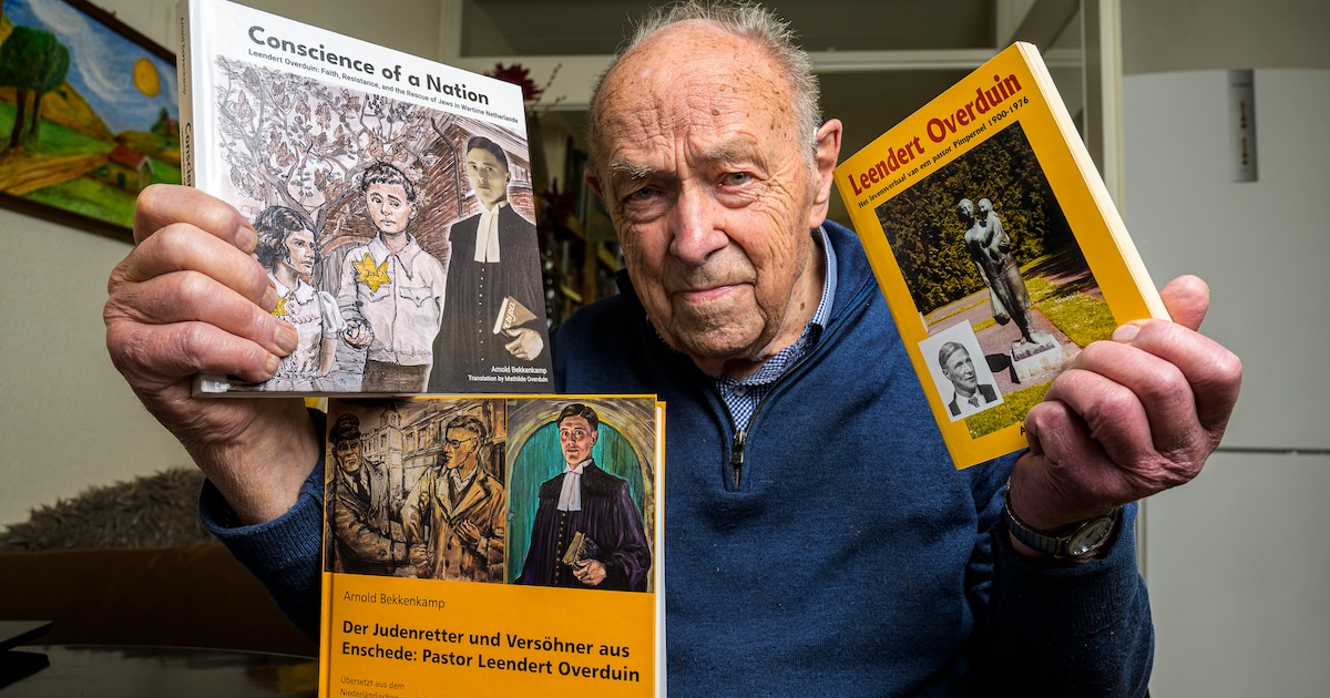 Boek over Overduin nu ook in het Engels vertaald, auteur (95) is vereerd: ‘Blij mee’