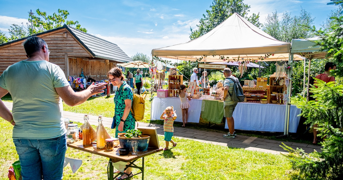 StadsAkkers Zomermarkt met lokale producten in Apeldoorn