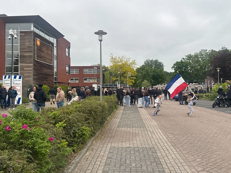aan-het-begin-van-de-avond-verliep-de-demonstratie-nog-rustig