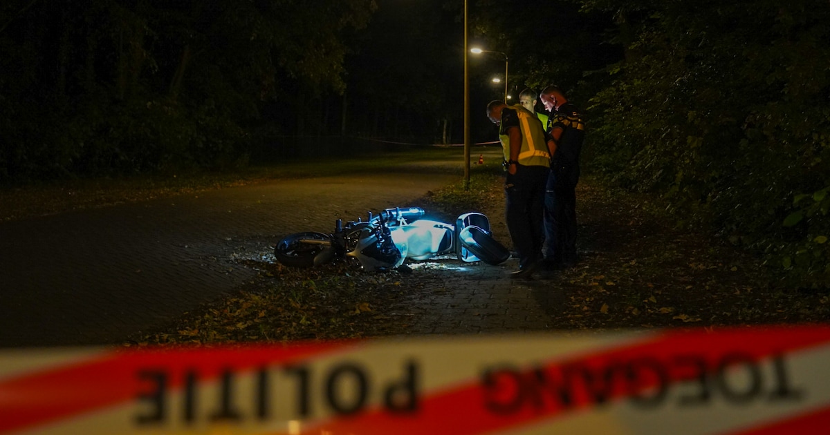 Twee gewonden bij ongeval tussen fietser en motor in Biddinghuizen