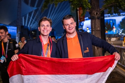 Van Deltion naar Shanghai: Wouter (21) krijgt internationale onderscheiding, Bryan (21) eindigt bij 