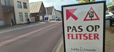 Daar is-tie weer: de superflitser van Gaanderen