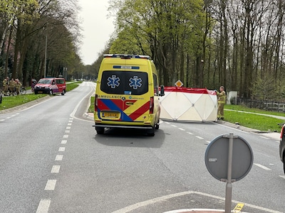 Man (52) rijdt naar huis na voetbalwedstrijd, het eindigt in een dodelijk ongeluk: ‘Ik heb dit nooit