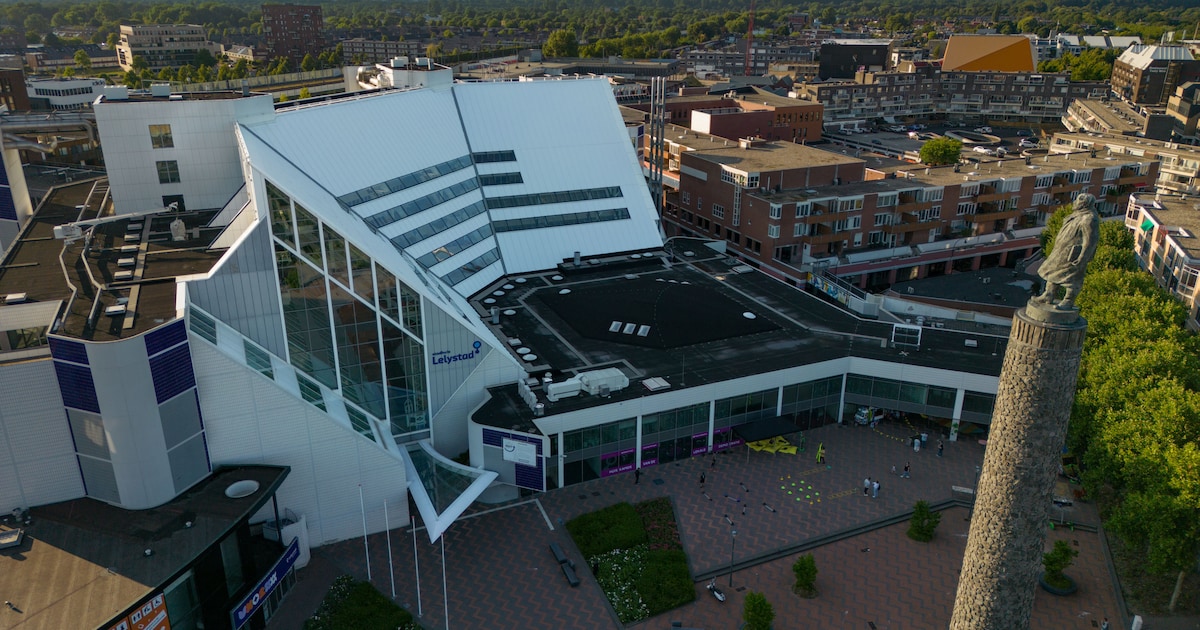Er is nog één wethouder over in Lelystad: kan die samen met de burgemeester de boel draaiende houden