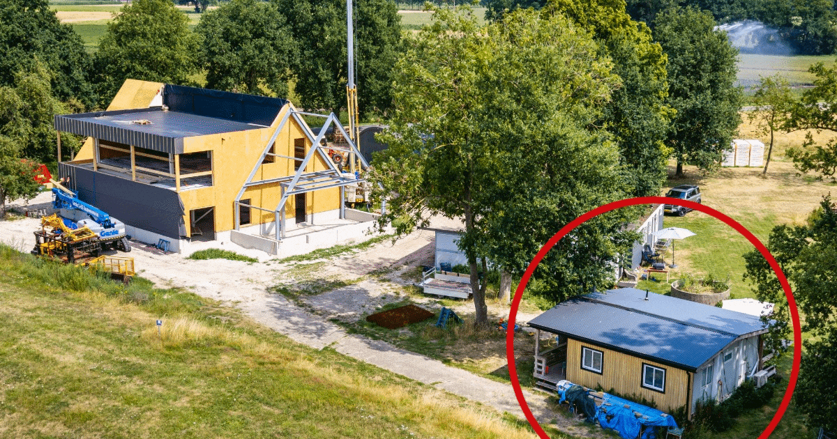 Man verschuift zijn woonunit enkele meters, nu woont hij er illegaal: ‘Stop toch met dit geneuzel’