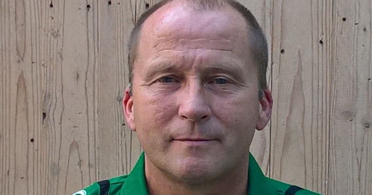 Heeten neemt na vijf seizoenen afscheid van trainer Alex Booij ...