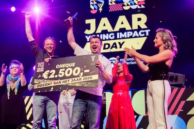 Jaco uit Amersfoort mag zich ‘Impact Docent van het Jaar’ noemen: ‘Wat een grote eer’