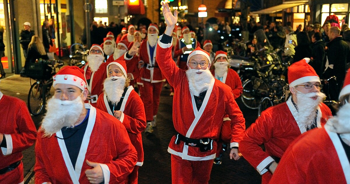 De kerstmannenloop komt voor het eerst naar de gemeente Barneveld: ‘Tientallen kerstmannen rennen do