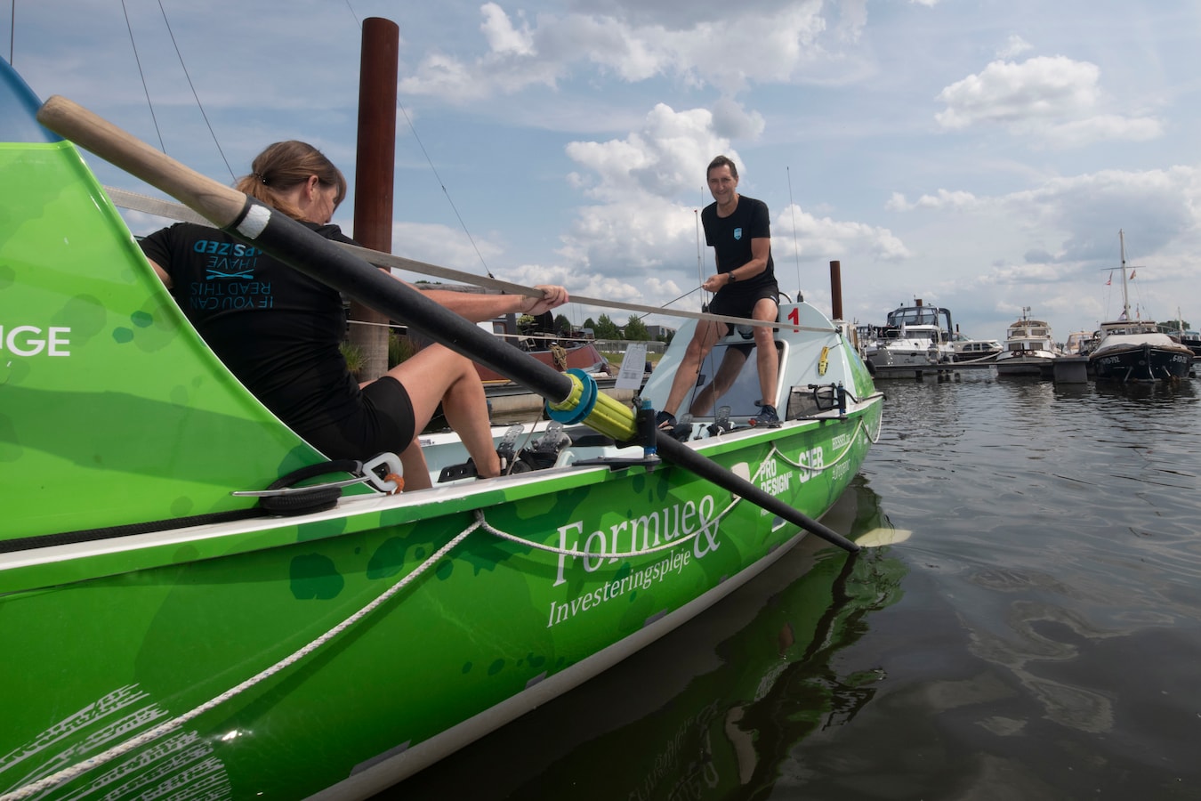 Broer en zus uit Schalkhaar steken 5000 kilometer de oceaan over in ...