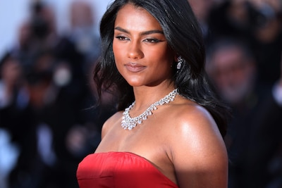 Simone Ashley nieuwste aanwinst in zesde seizoen hitserie On