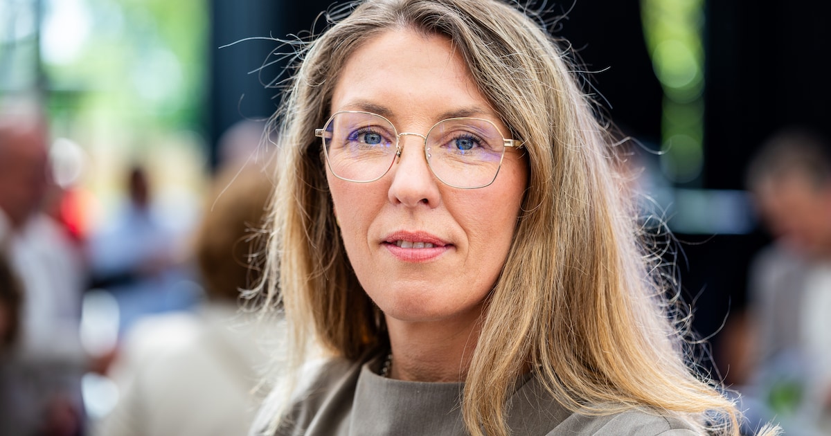 Hardenberg zet krabbel onder protestbrief van boeren: ‘Ik denk dat er veel signalen gaan komen’
