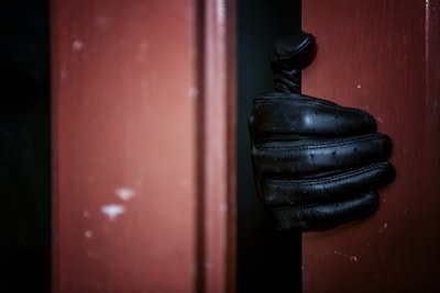 Een treurig verhaal en R.V. (44) uit Apeldoorn geeft alles toe: ‘Wat ik gedaan heb, straf me daarvoo