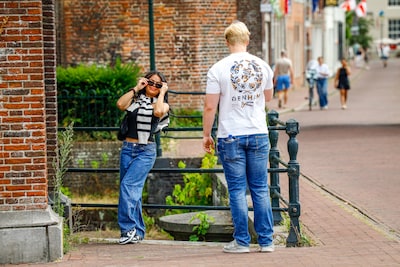 Een dagje Amersfoort is ‘supergeil’ voor Duitsers: dit is waarom ze er zo tweeënhalf uur voor in de 