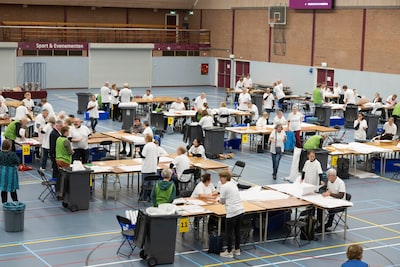 Tweede Kamerverkiezingen in Olst-Wijhe: stemmen worden op dit moment geteld