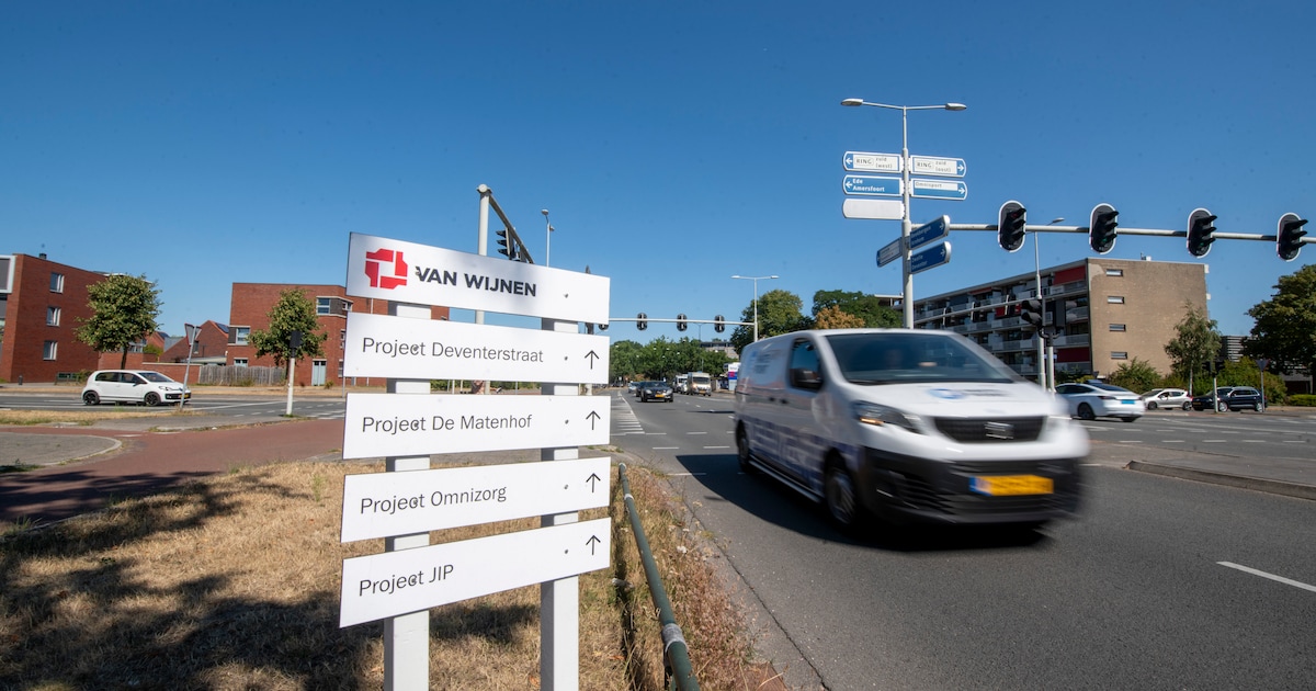 Deze bordjes zie je in Apeldoorn, maar staan soms aan de verkeerde kant