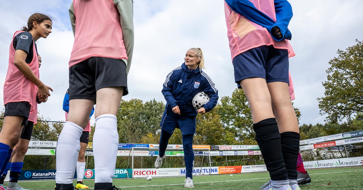 Meidendag van PEC Zwolle is goed voor de naamsbekendheid (en stiekem ...
